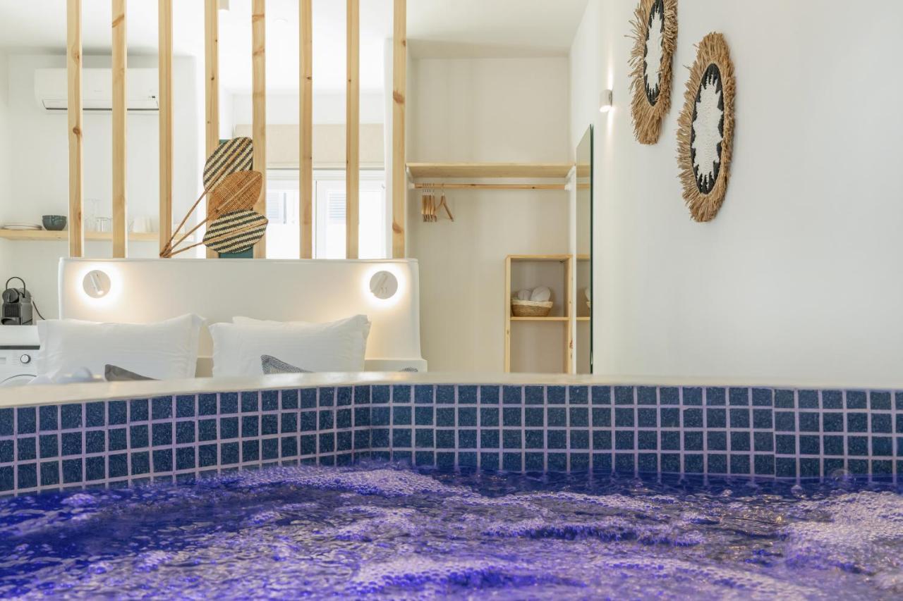 Utopia Luxury Apartments Náousa Eksteriør bilde